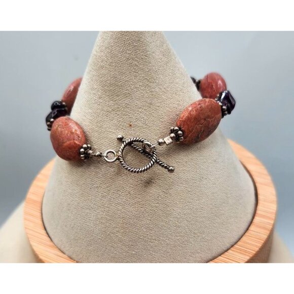 Rust, Brown, Pink Colored Beaded Bracelet With Toggle Clasp - Picture 3 of 3